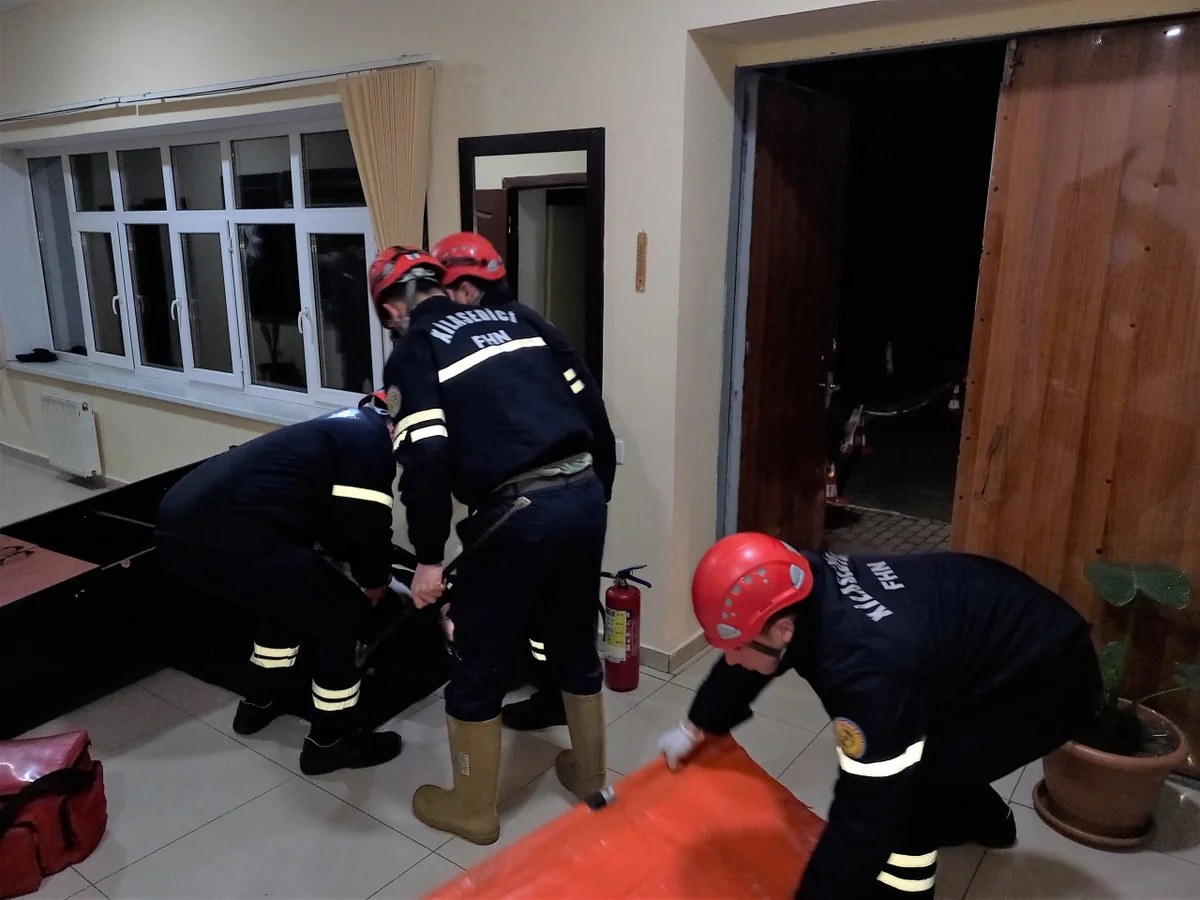 FHN-in Cənub Regional Mərkəzi praktiki gecə təlimi keçirib