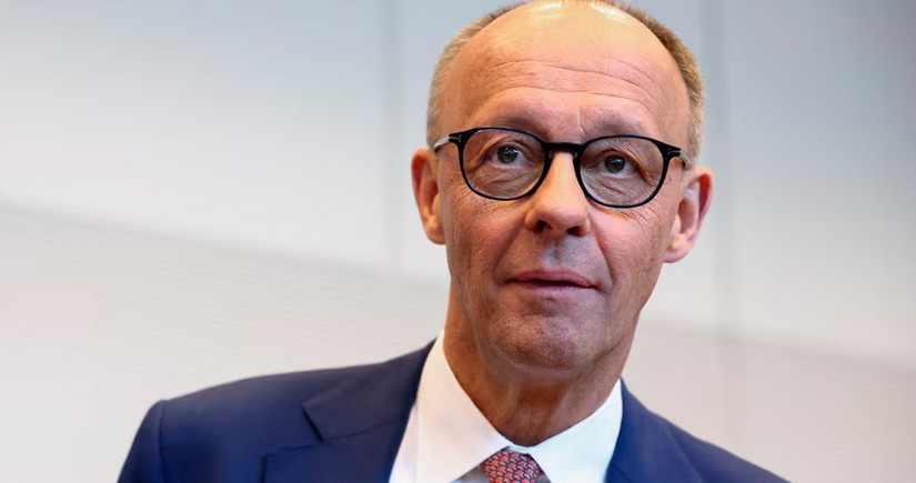 Conservative Merz elected German chancellor after initial debacle