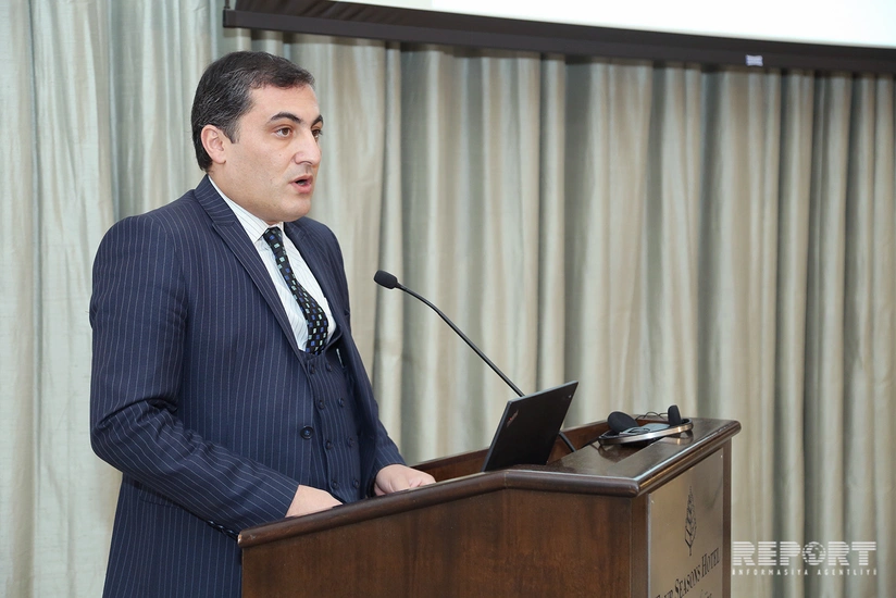 Bakıda avtobuslar gecikmə ilə hərəkət edir