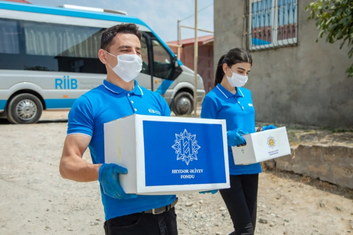 Heydər Əliyev Fondu 100 mindən çox aztəminatlı ailəyə qurban payı çatdırıb
