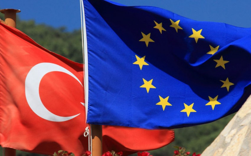 ​Aİ-Türkiyə görüşü Ankarada terror aktı səbəbindən təxirə salınıb