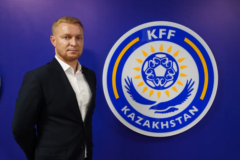 Qazaxıstan millisinin baş məşqçisi dəyişib