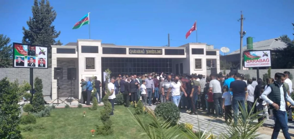 Cəlilabadda Vətən müharibəsi şəhidlərinin xatirəsinə həsr edilmiş kompleksin açılışı olub 