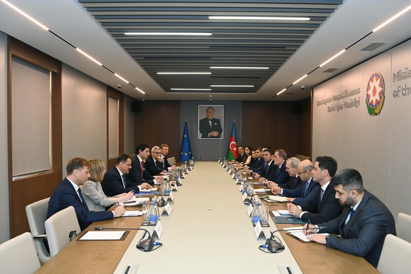 Azerbaijani FM informs EU commissioner about preparations for COP29
