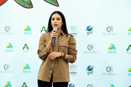 Azərbaycanın əsas simvollarından birini özündə ehtiva edən “Nar vadisi”indən - VİDEOREPORTAJ