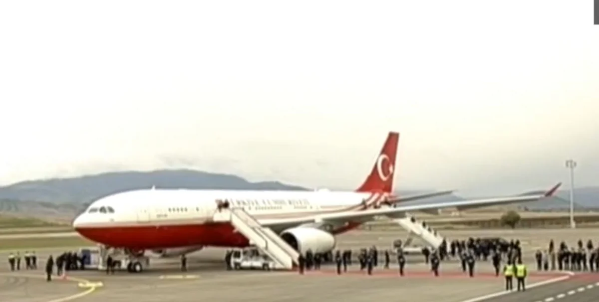 Ərdoğanın təyyarəsi Füzuli Beynəlxalq Hava Limanına enib