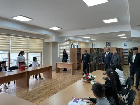 FHN-in Qarabağ Regional Mərkəzi tərəfindən orta məktəbdə təlim keçirilib