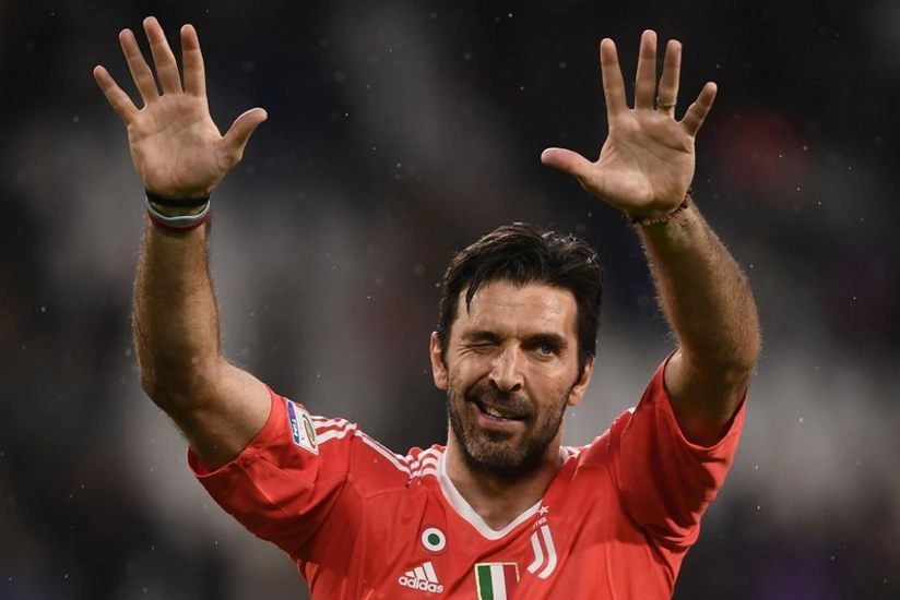 Buffon Barselonadan imtina etdi