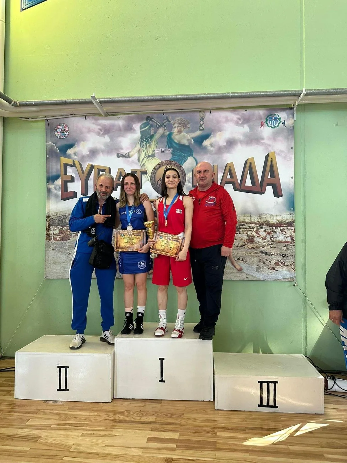 Gürcüstanın əslən azərbaycanlı qadın boksçusu beynəlxalq turnirdə qızıl medal qazanıb