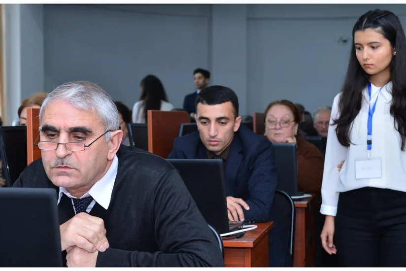 Məktəb direktoru olmaq istəyən 20 namizəd imtahan nəticələrindən narazı qalıb
