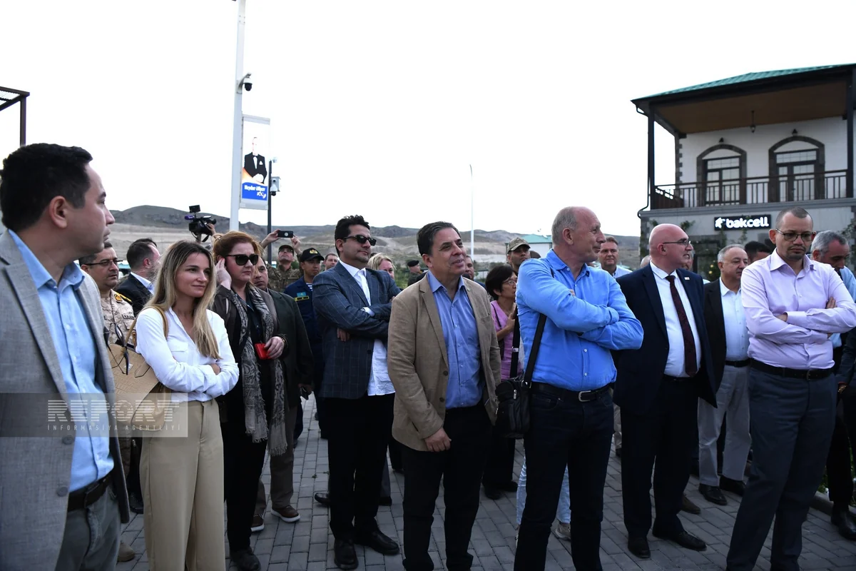 Foreign diplomats visit village of Aghali