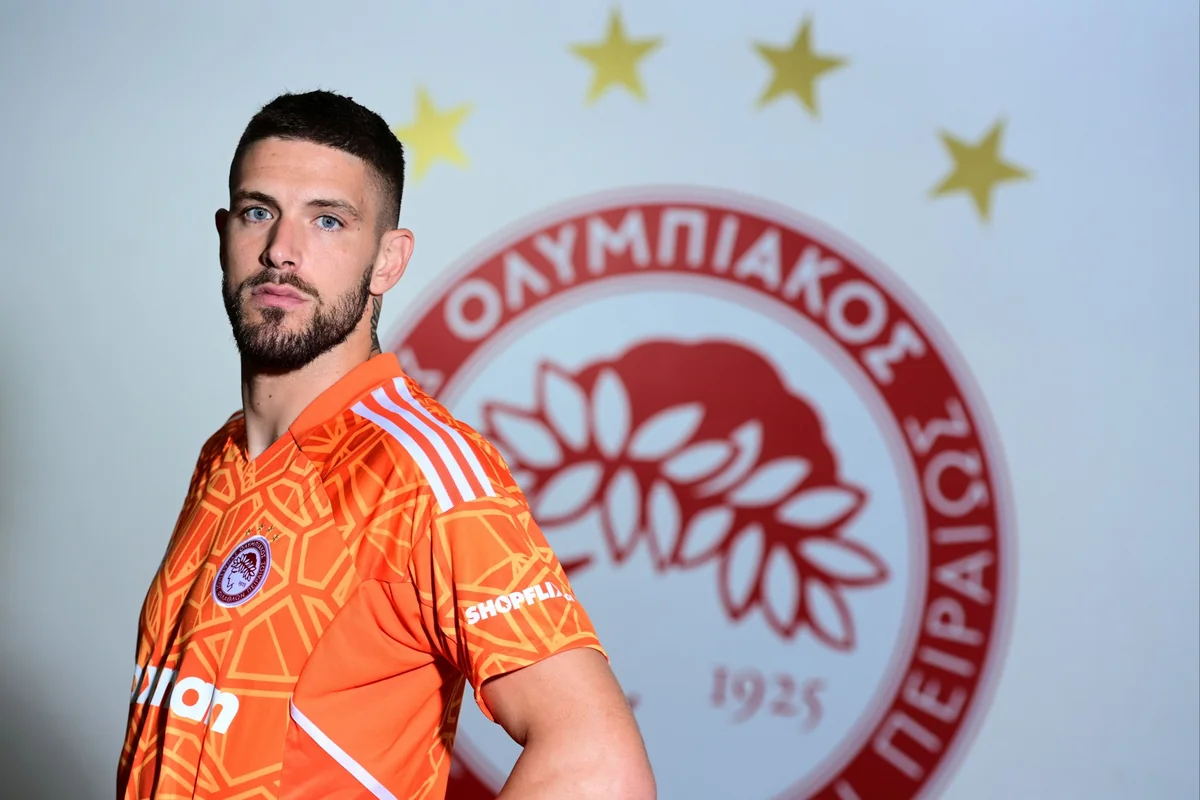 Olimpiakosun yeni transferi Qarabağa qarşı oynaya bilər