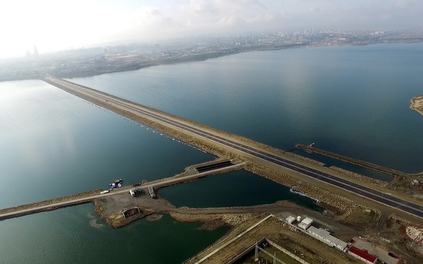 Yeni avtomobil yoluna ad verilib