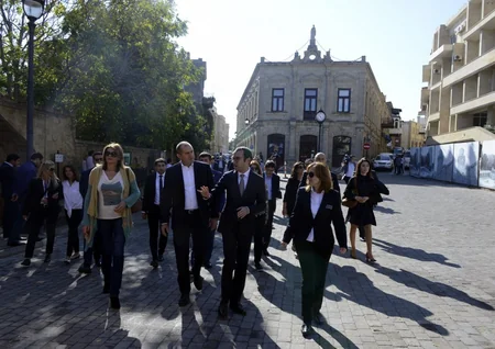 Bolqarıstan prezidenti və xanımı İçərişəhərlə tanış olublar