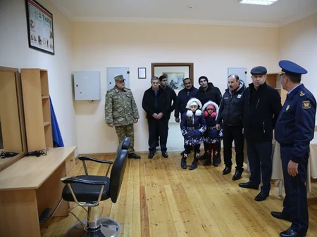 Bu gün bütün hərbi hissələrdə “Açıq qapı” günü keçirilib