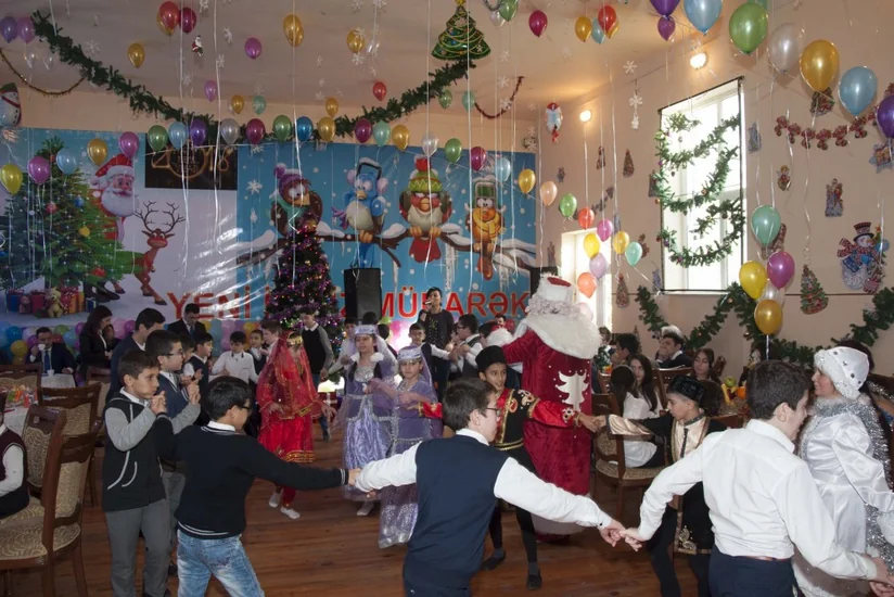 Heydər Əliyev Fondu sağlamlıq imkanları məhdud uşaqlar üçün bayram tədbiri təşkil edib