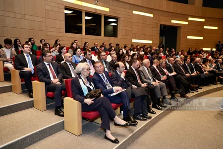 Bakıda Heydər Əliyevin 100 illik yubileyinə həsr olunan beynəlxalq konfrans keçirilir