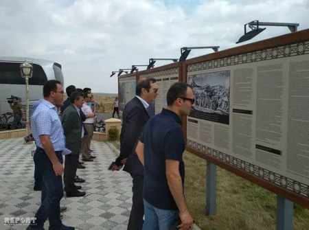 Diplomatik xidmət orqanlarının əməkdaşları cəbhə bölgəsinə gediblər