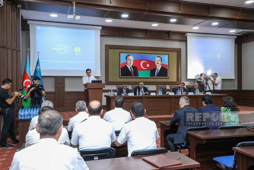 Naxçıvan gömrüyündə rəqəmsal həllər əsasında reallaşdırılan layihələrin təqdimatı keçirilib