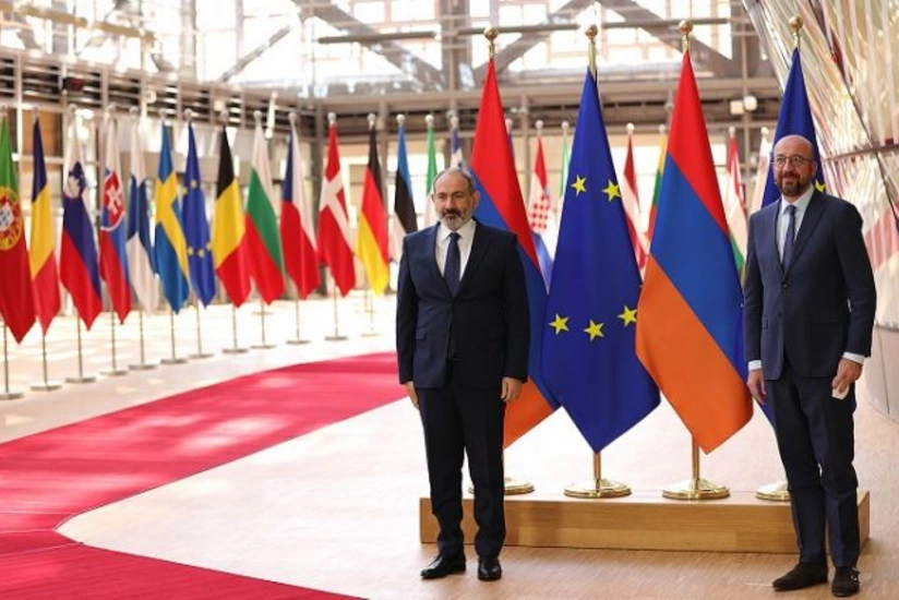 Şarl Mişel Nikol Paşinyana Brüssel razılaşmalarını xatırladıb, eskalasiyadan çəkinməyə çağırıb - YENİLƏNİB