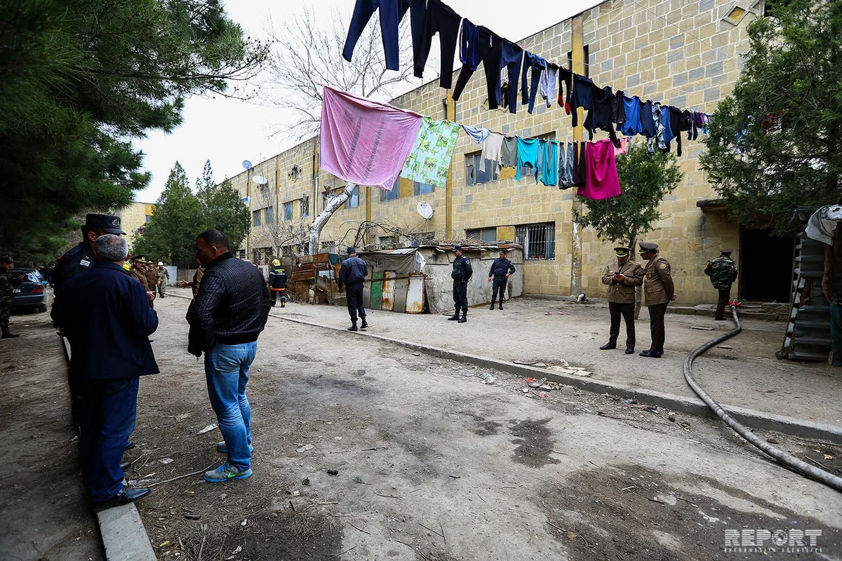 Azərsutikinti Xəstəxanasının korpusunda yanğın baş verib - FOTOLAR - YENİLƏNİB-2