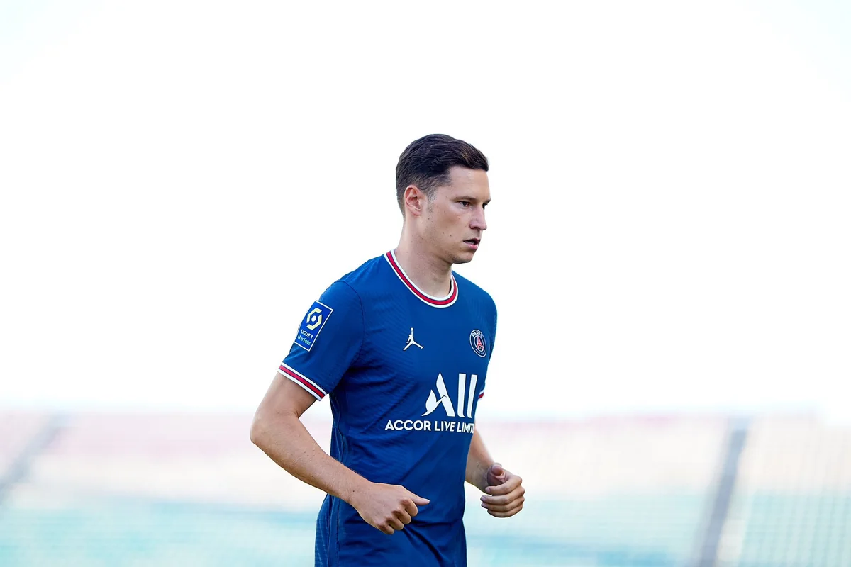 PSJ-nin futbolçusu Qətər klubuna keçib
