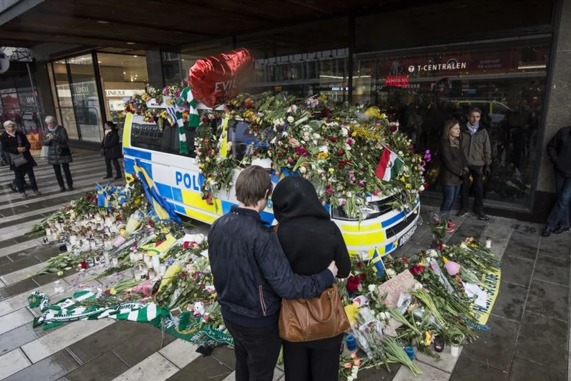 Подозреваемый в нападении в Стокгольме признал свою вину