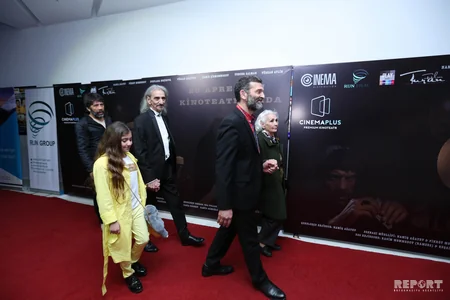 В CinemaPlus, расположенном в Т/Ц Гянджлик прошла гала - премьера фильма Будь
