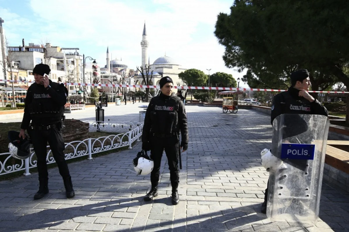 Теракт в Стамбуле унес жизни 11 иностранных граждан