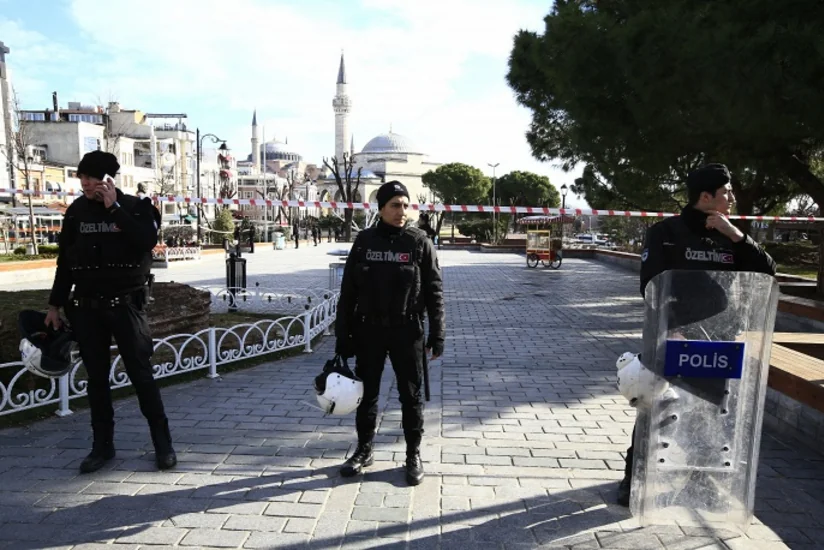 Теракт в Стамбуле унес жизни 11 иностранных граждан