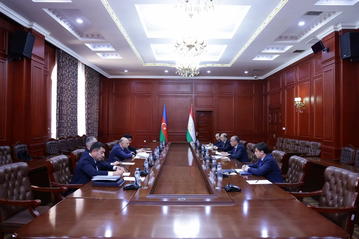 Azərbaycanla Tacikistan arasında konsulluq sahəsində əməkdaşlıq memorandumu imzalanıb
