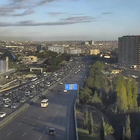 Bakının bir sıra yollarında tıxac müşahidə edilir