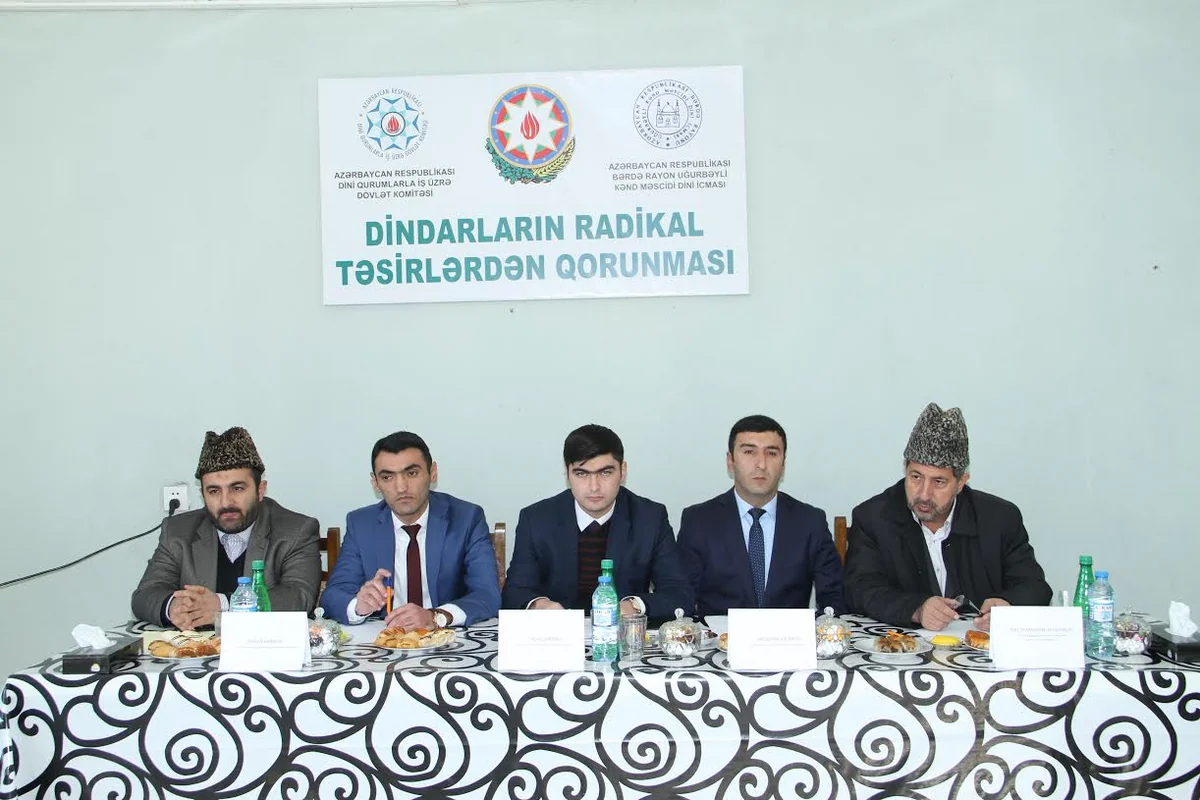 ​Bərdədə “Dini radikalizm və onunla mübarizə üsulları” mövzusunda maarifləndirici tədbir keçirilib