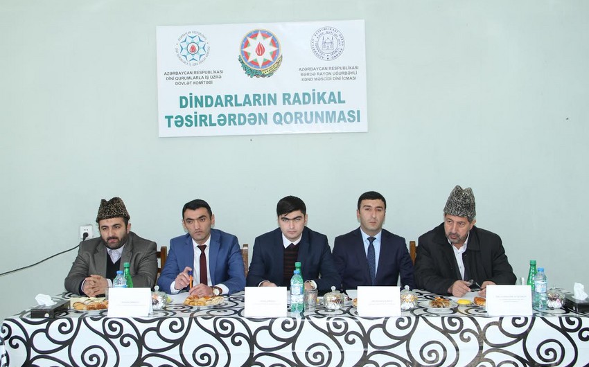 ​Bərdədə “Dini radikalizm və onunla mübarizə üsulları” mövzusunda maarifləndirici tədbir keçirilib