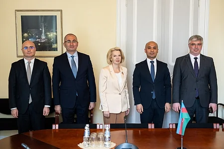 Latviya parlamentinin üzvləri Azərbaycan-Ermənistan normallaşma prosesi barədə məlumatlandırılıb