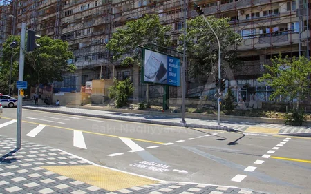 Bakıda ilk dəfə təkrəngli işıqforlar quraşdırılıb