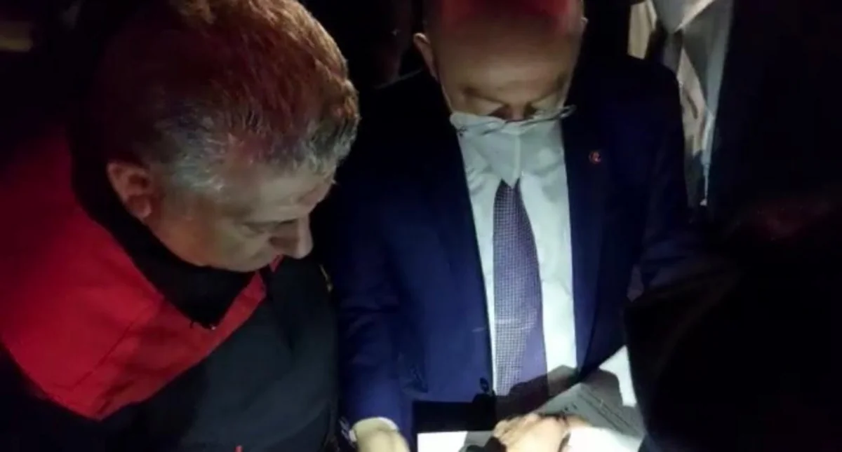 Azərsun Sənaye Parkı”nda yanğın davam edir, fövqəladə hallar naziri ərazidədir