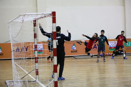 Həndbol üzrə Azərbaycan çempionatında növbəti oyunlar keçirilib