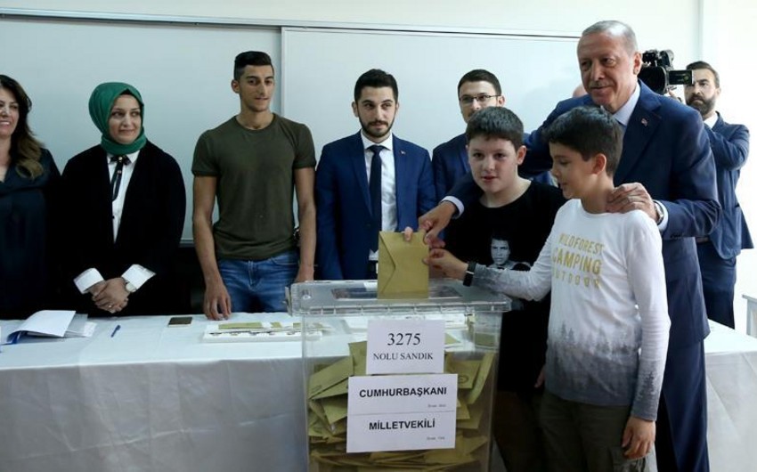 Ərdoğan: Hazırda seçicilərin 50 faizdən çoxu artıq səs verib