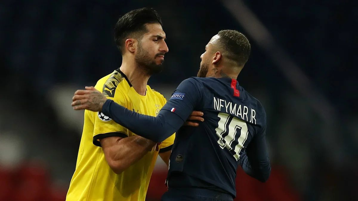 Türk futbolçu Neymarı itələdiyi üçün cəzalandırıldı