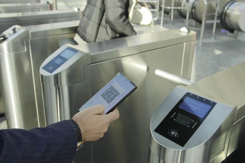 Bakı metrosunda QR bilet istifadəçilərinin sayı bir ayda 74 %-ə yaxın artıb