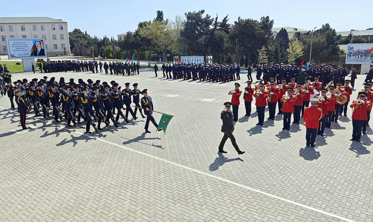 Hərbi liseyin 53 illik yubileyinə həsr olunmuş təntənəli mərasimi keçirilib
