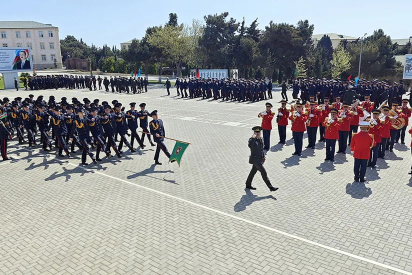 Hərbi liseyin 53 illik yubileyinə həsr olunmuş təntənəli mərasimi keçirilib