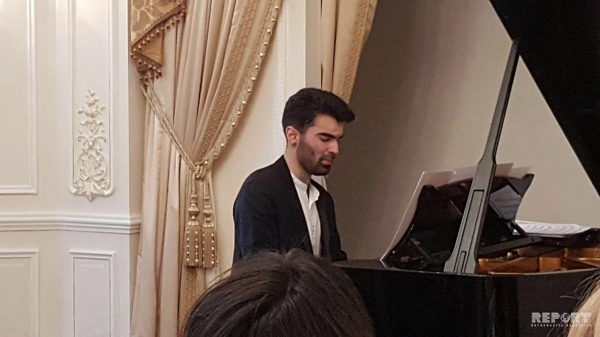 Parisdə Qara Qarayevin 100 illik yubileyinə həsr olunmuş konsert keçirilib - FOTO