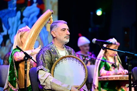 Bişkekdə Azərbaycanın Qədim Musiqi Alətləri Ansamblının konserti olub