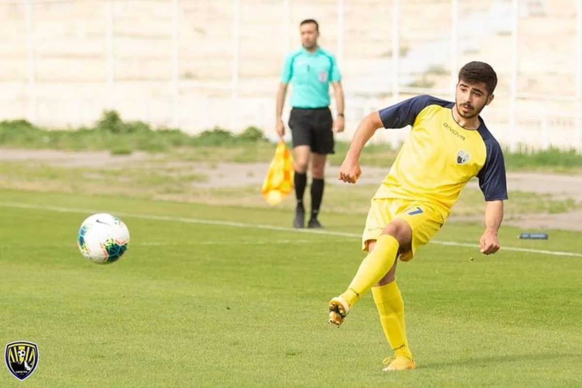 Millimizin futbolçusu Gəncədən Bakıya xəstəxanaya gətirilir