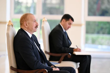 Ilham Aliyev receives credentials of Slovakia's newly appointed ambassador to Azerbaijan