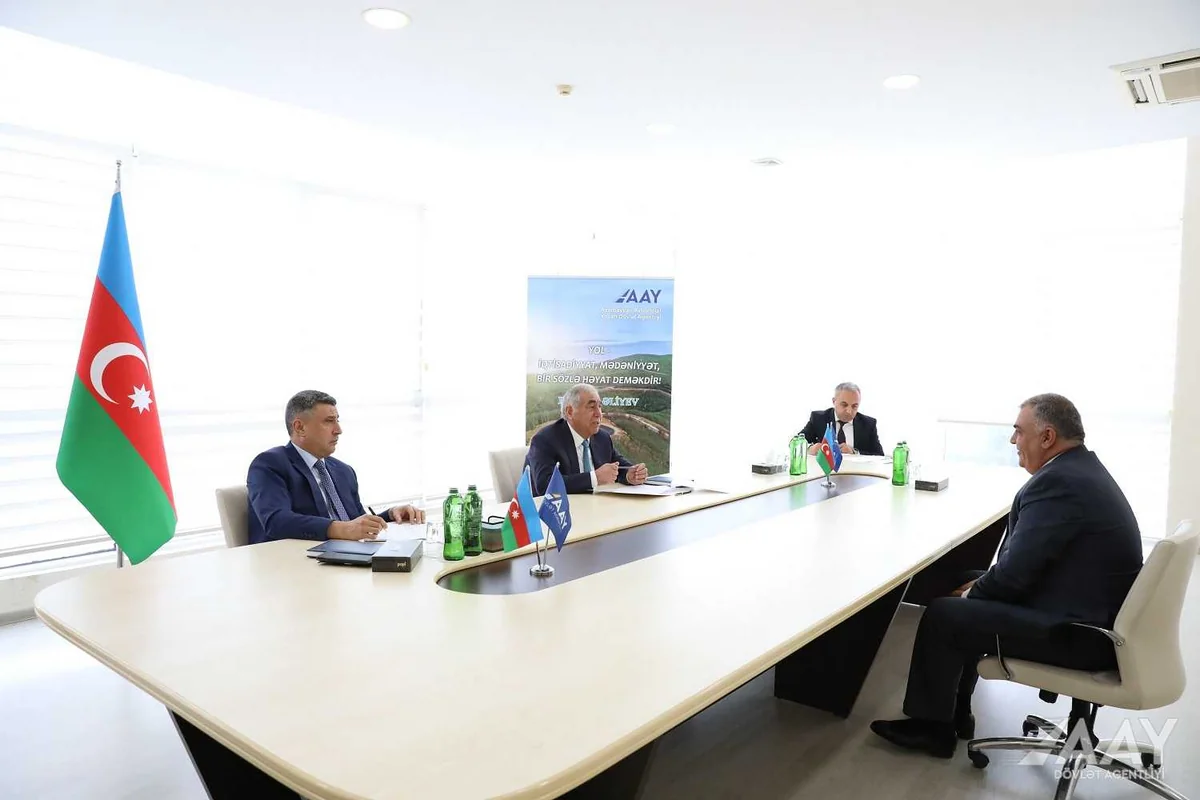 Saleh Məmmədov Şirvan və Hacıqabul sakinlərini qəbul edib