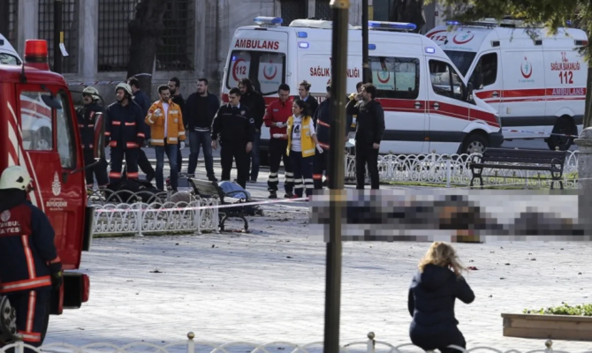 Трое граждан России задержаны в Анталье в ходе операции против ИГ