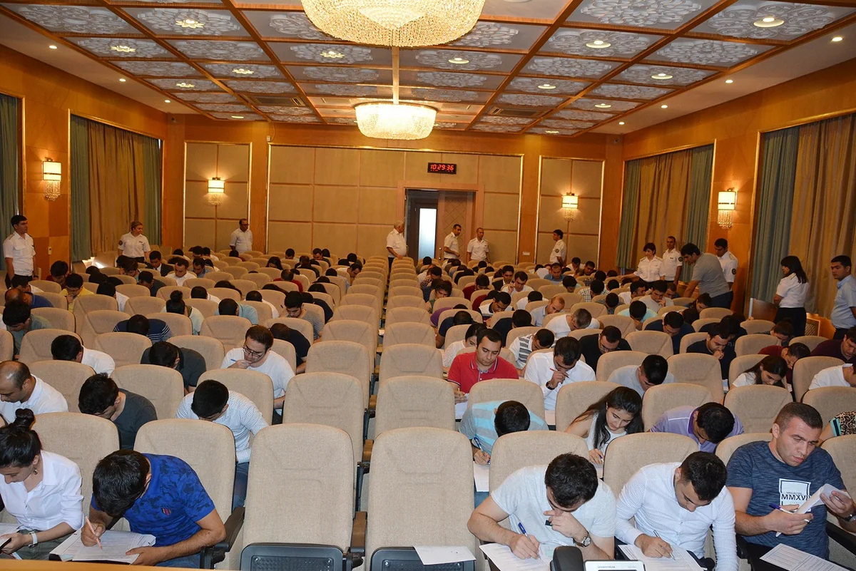 Dövlət Gömrük Komitəsində növbəti test imtahanları keçirilib